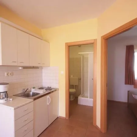 Daire Gogi - One Bedroom A5 *