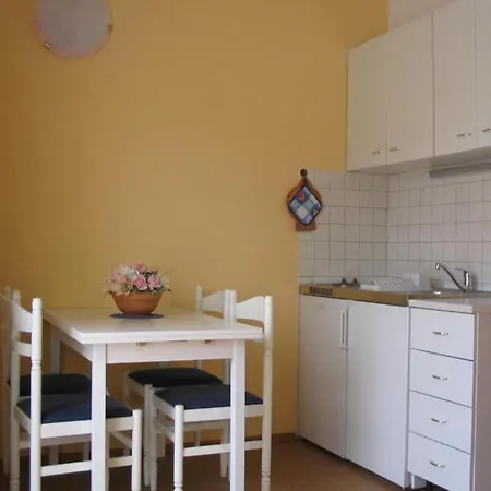 Gogi - One Bedroom A5 Διαμέρισμα *