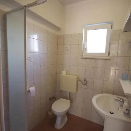 Gogi - One Bedroom A5 Διαμέρισμα Τρογκίρ